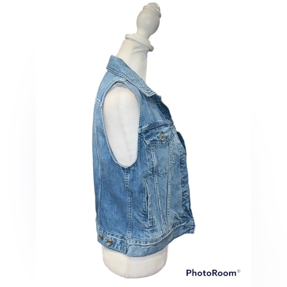 J. Crew Denim Sleeveless Jean Button Front Vest Size Small - Picture 2 of 7